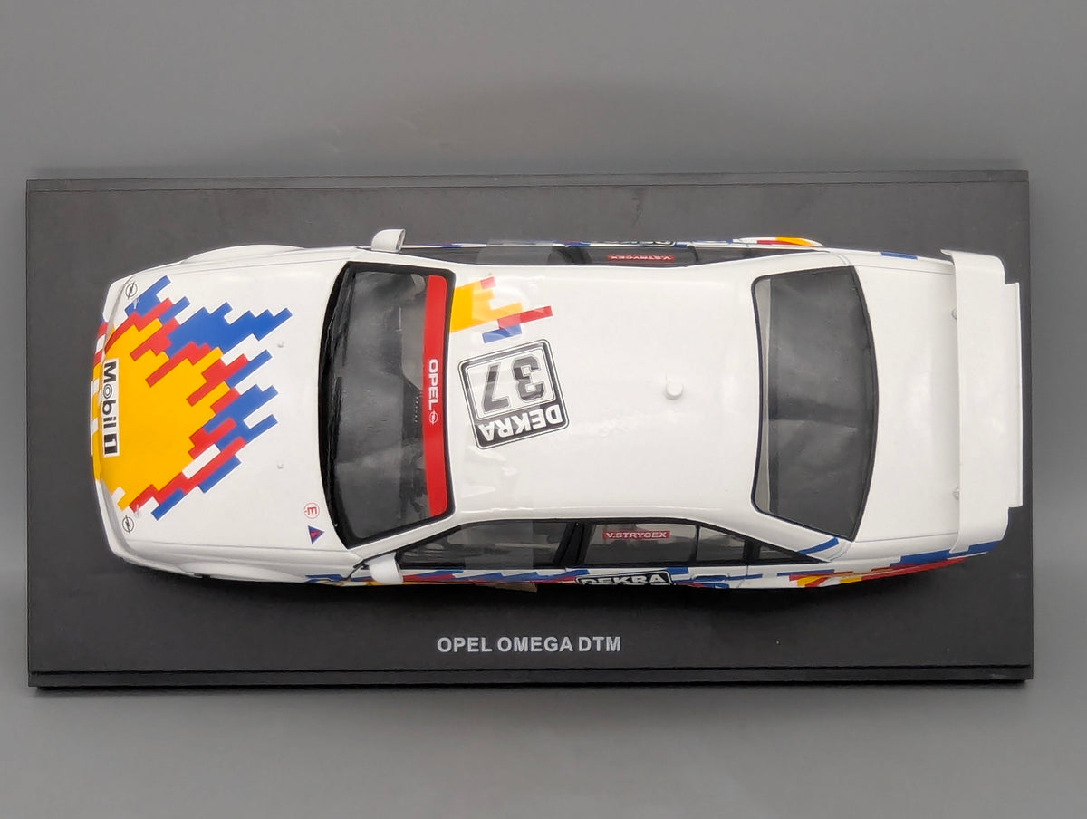 Modellautos 1:18 Werk83 Opel Omega EVO 500 DTM 1991 #37 V. Strycek mit OVP
