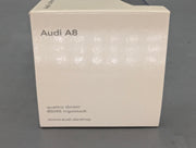 Modellautos 1:43 Minichamps Audi A8 2005 Lichtsilber mit Dealer OVP