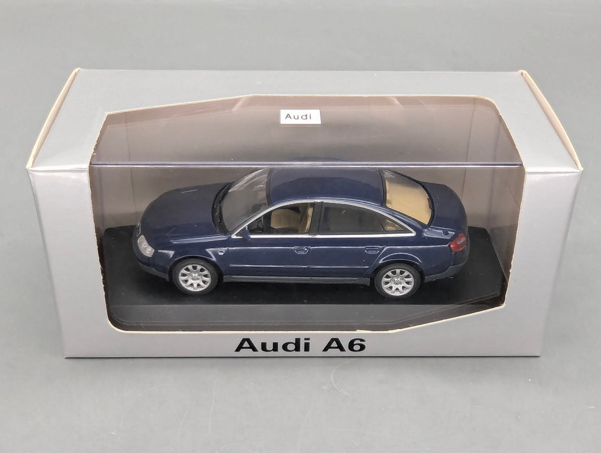Modellautos 1:43 Minichamps Audi A6 Blau Metallic mit Dealer OVP
