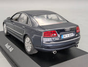 Modellautos 1:43 Minichamps Audi A8 4.2 Quattro MJ 2005 Nachtblau mit Dealer OVP