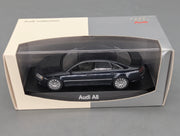 Modellautos 1:43 Minichamps Audi A8 4.2 Quattro MJ 2005 Nachtblau mit Dealer OVP
