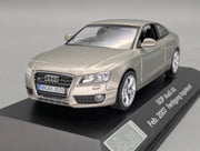 Modellautos 1:43 Minichamps Audi A5 SOP 2007 Ingolstadt mit Dealer OVP