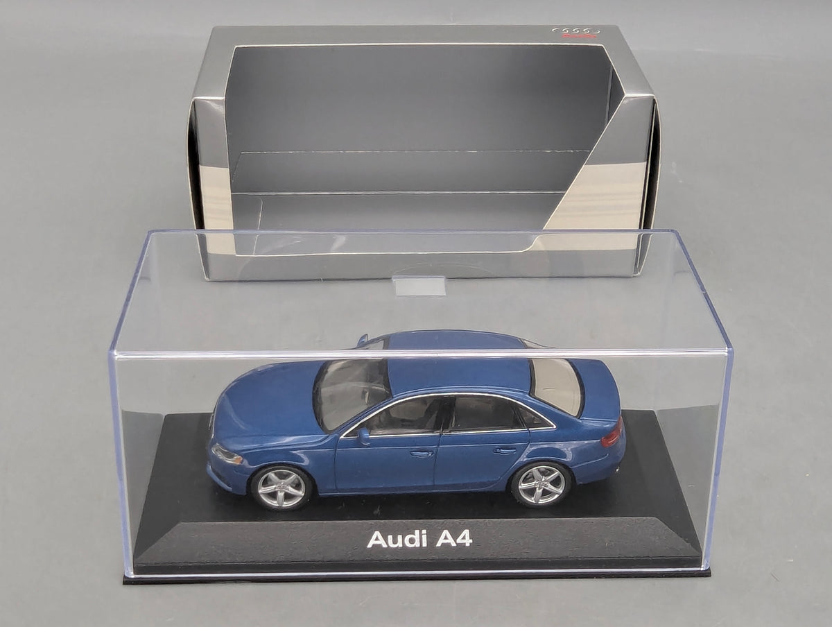 Modellautos 1:43 Minichamps Audi A4 3.2 Quattro Aruba Blau Metallic mit Dealer OVP