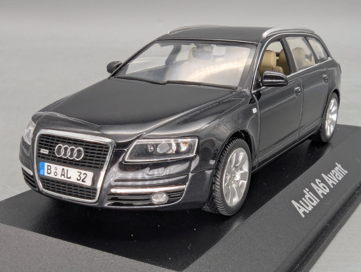 Modellautos 1:43 Minichamps Audi A6 3.2 Quattro Avant Grau Schwarz Metallic mit OVP