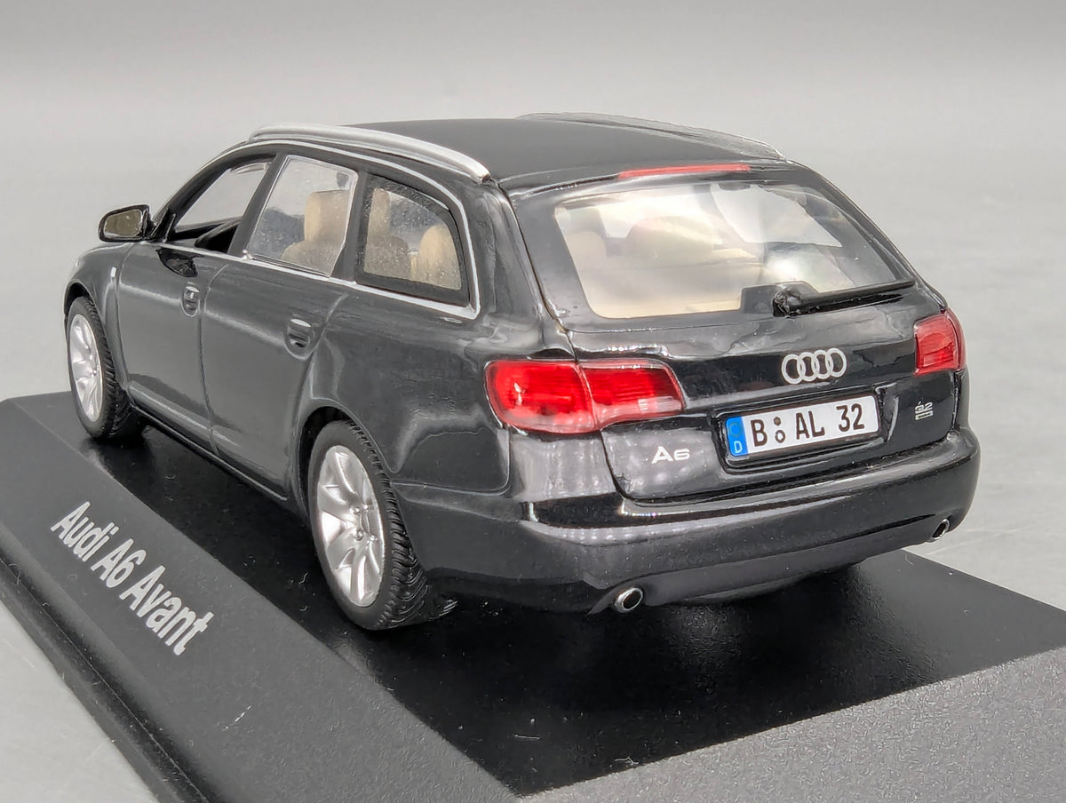Modellautos 1:43 Minichamps Audi A6 3.2 Quattro Avant Grau Schwarz Metallic mit OVP