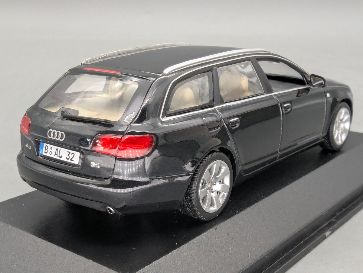 Modellautos 1:43 Minichamps Audi A6 3.2 Quattro Avant Grau Schwarz Metallic mit OVP