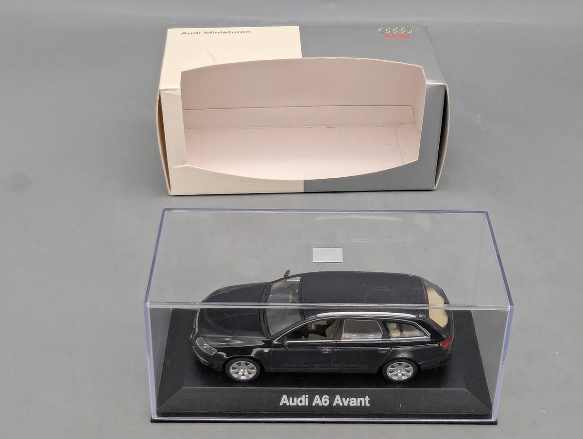 Modellautos 1:43 Minichamps Audi A6 3.2 Quattro Avant Grau Schwarz Metallic mit OVP