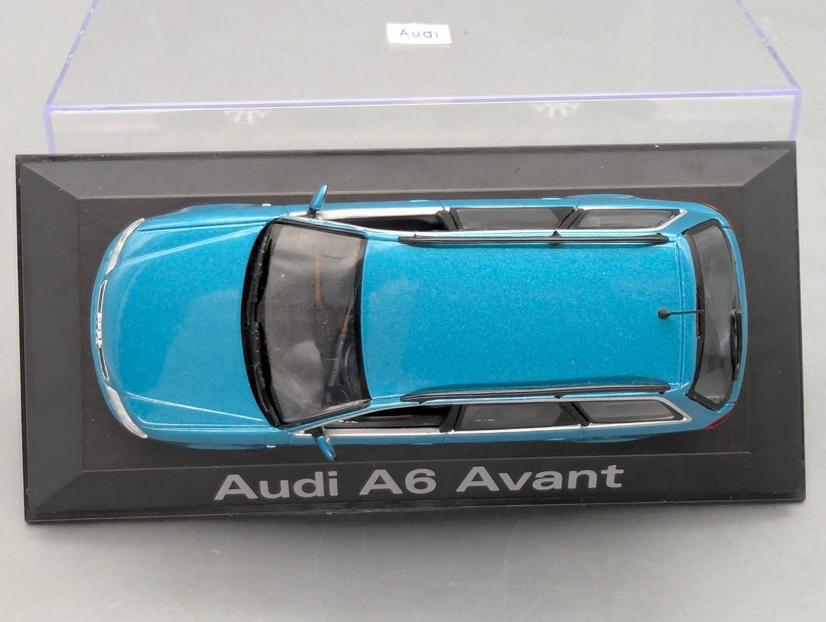Modellautos 1:43 Minichamps Audi A6 2.8 Avant Türkis Metallic mit Dealer OVP