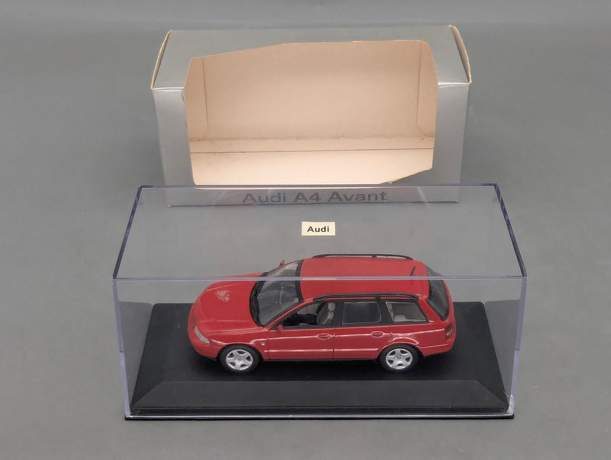 Modellautos 1:43 Minichamps Audi A4 Avant Rot mit Dealer OVP