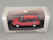 Modellautos 1:43 Minichamps Audi A4 Avant Rot mit Dealer OVP
