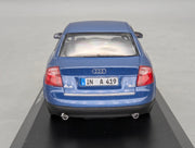 Modellautos 1:43 Minichamps Audi A4 3.0 Blau Metallic mit Dealer OVP