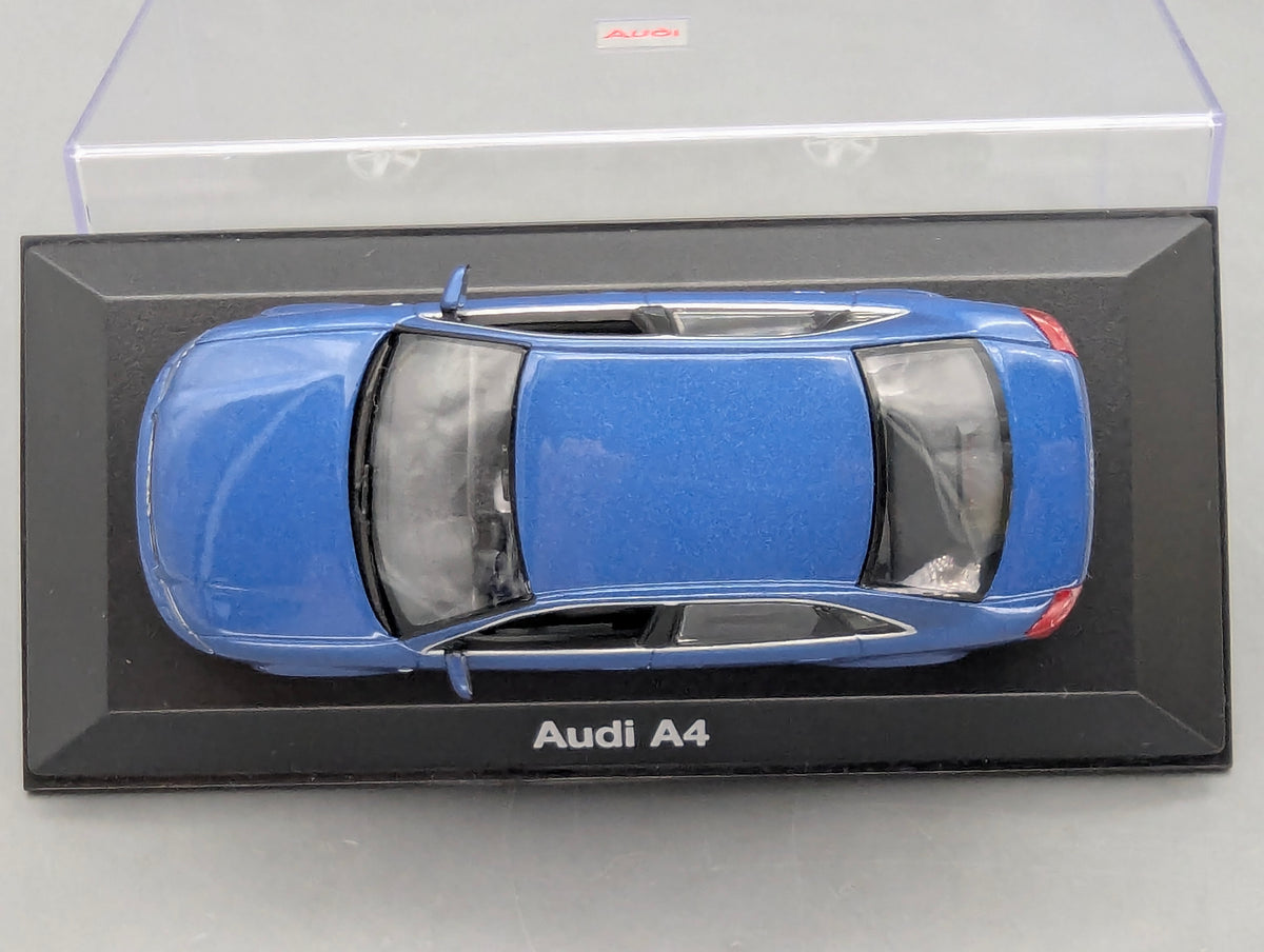 Modellautos 1:43 Minichamps Audi A4 3.0 Blau Metallic mit Dealer OVP