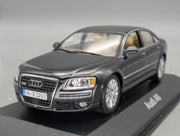 Modellautos 1:43 Minichamps Audi A8 4.2 Quattro MJ 2005 Phantomschwarz mit Dealer OVP