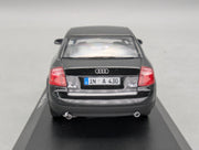 Modellautos 1:43 Minichamps Audi A4 3.0 Schwarz mit Dealer OVP
