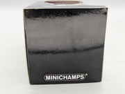 Modellautos 1:43 Minichamps Volkswagen VW Karmann Ghia Cabrio Rot mit OVP