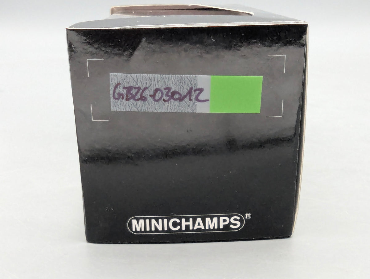 Modellautos 1:43 Minichamps Volkswagen VW Karmann Ghia Cabrio Rot mit OVP
