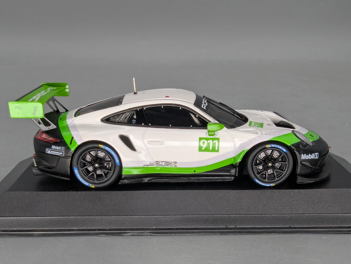 Modellautos 1:43 Minichamps Porsche 911 GT3R Weiß Grün Schwarz mit WAP Dealer OVP