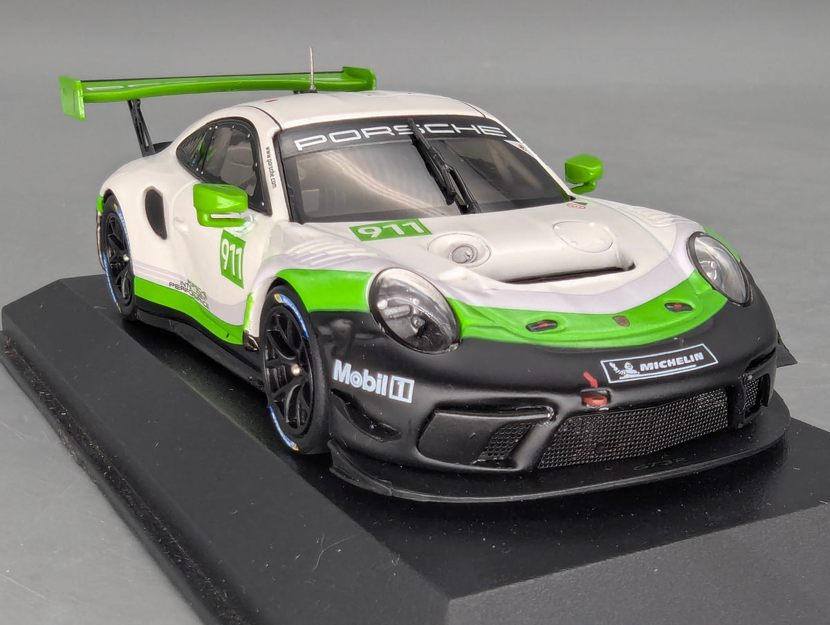 Modellautos 1:43 Minichamps Porsche 911 GT3R Weiß Grün Schwarz mit WAP Dealer OVP