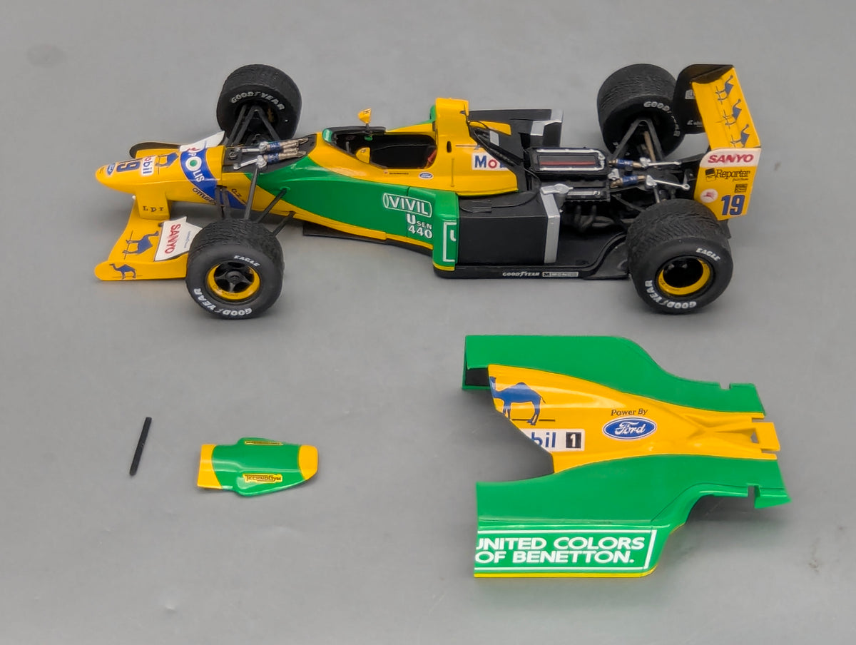 Modellautos 1:18 Minichamps Benetton Ford B192 #19 M. Schumacher OVP