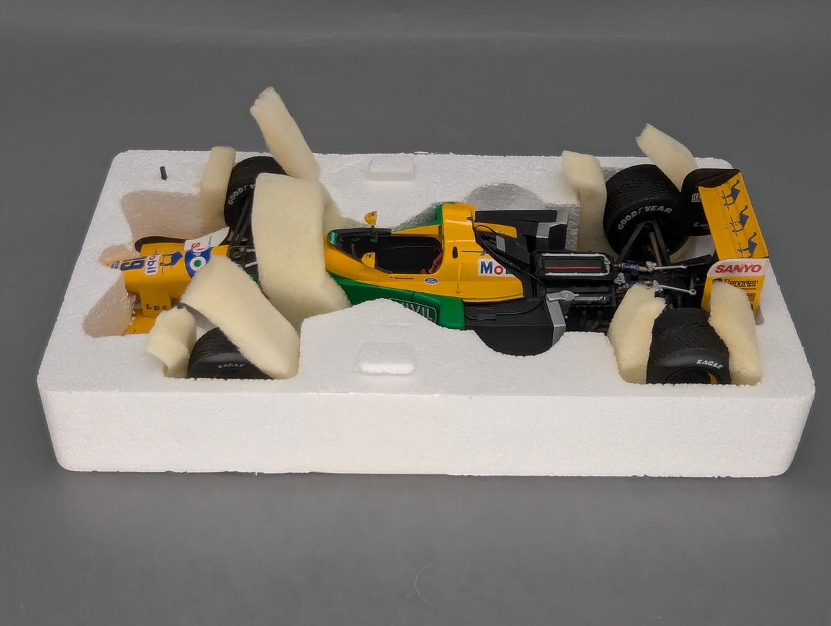 Modellautos 1:18 Minichamps Benetton Ford B192 #19 M. Schumacher OVP