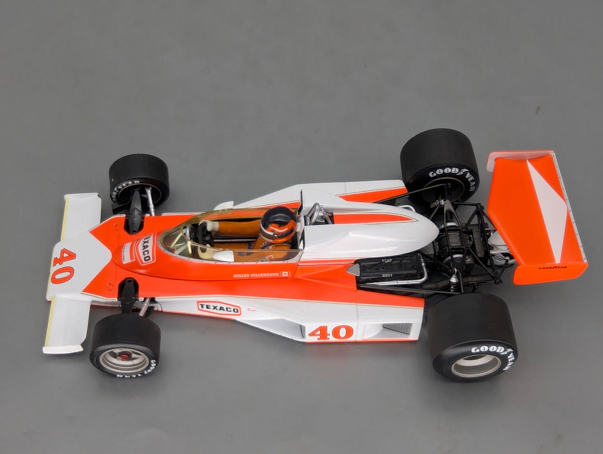 Modellautos 1:18 Minichamps McLaren Ford M23 GB GP 1977 #40 G. Villeneuve mit OVP