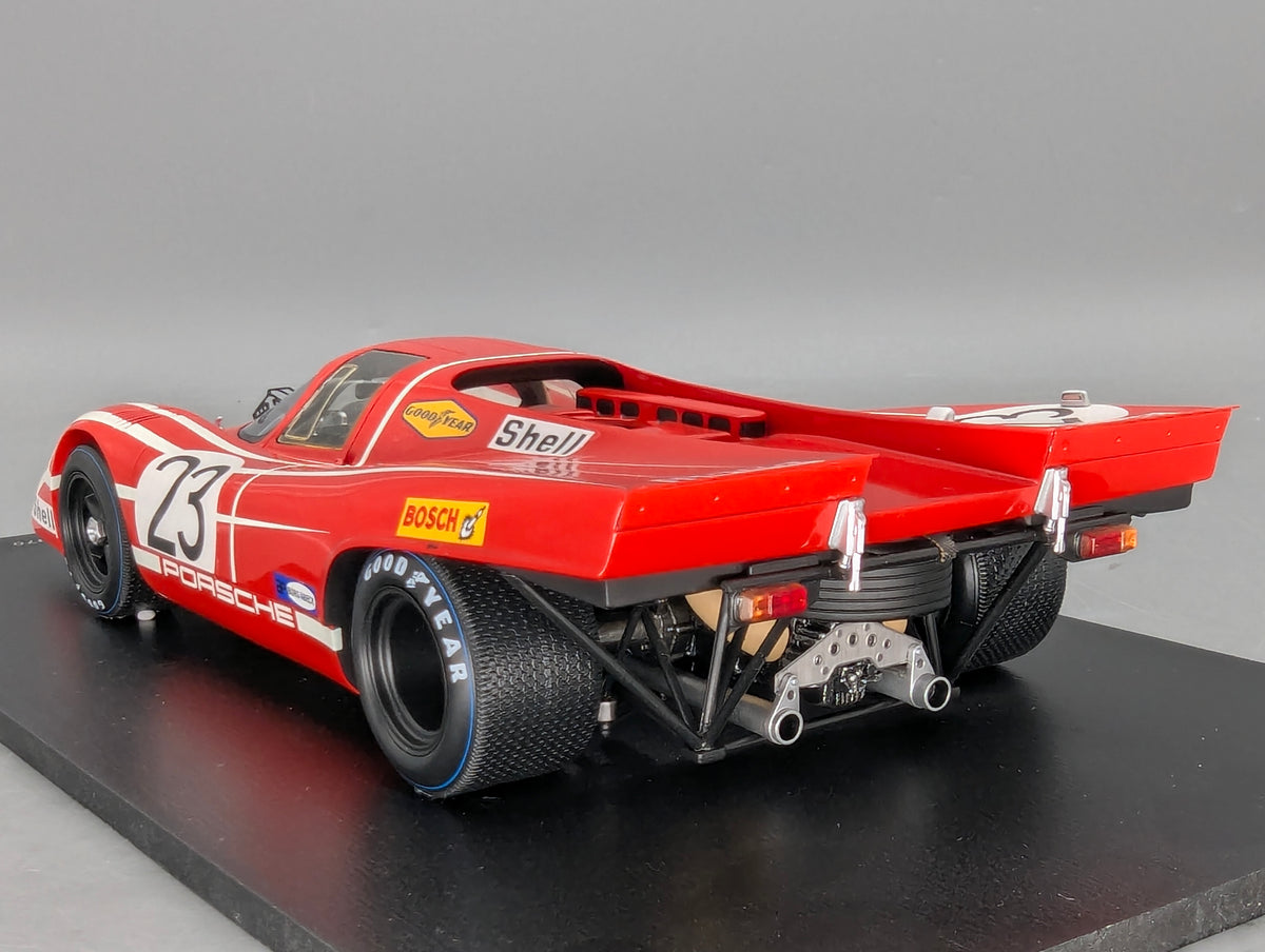 Modellautos 1:18 Spark Porsche 917 K WINNER 24h Le Mans 1970 #23 mit OVP