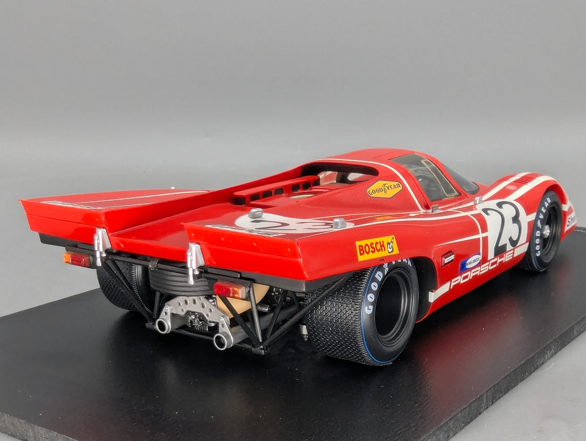 Modellautos 1:18 Spark Porsche 917 K WINNER 24h Le Mans 1970 #23 mit OVP
