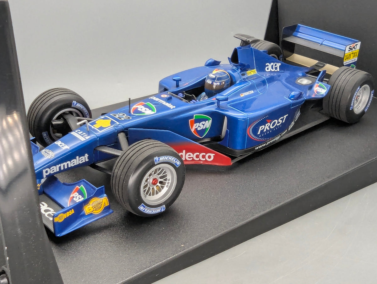 Modellautos 1:18 Minichamps Prost Acer AP04 2001 #22 H. H. Frentzen mit OVP