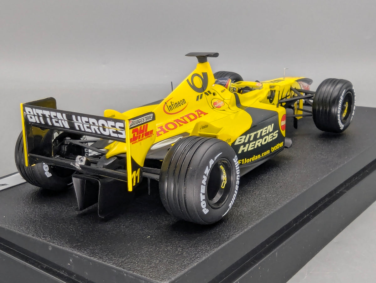 Modellautos 1:18 Hot Wheels Racing 50174 Jordan EJ11 2001 #11 H. H. Frentzen mit OVP
