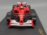 Modellautos 1:18 Hot Wheels Racing Ferrari 2000 World Champion #3 M. Schumacher Vitrine OVP