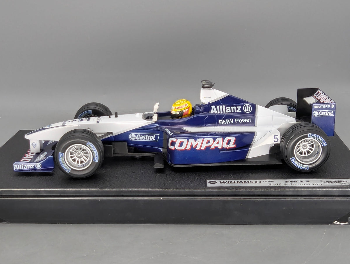 Modellautos 1:18 Hot Wheels Racing 50200 Williams BMW FW23 #5 R. Schumacher OVP