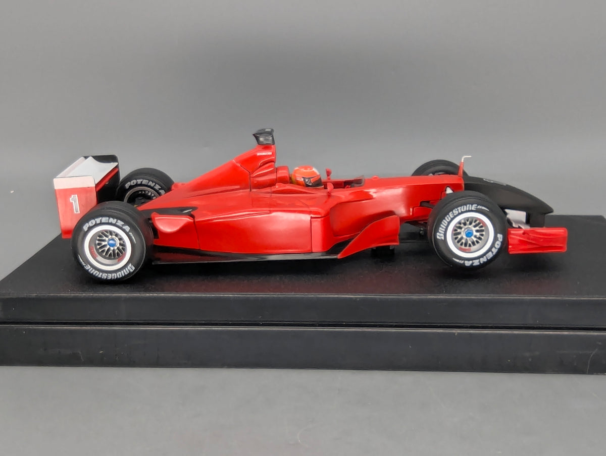 Modellautos 1:18 Umbau Basis Hot Wheels Ferrari F2001 #1 M. Schumacher OVP