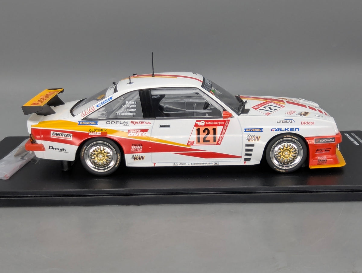 Modellautos 1:18 Werk83 Opel Manta 24h Nürburgring 2023 #121 mit OVP
