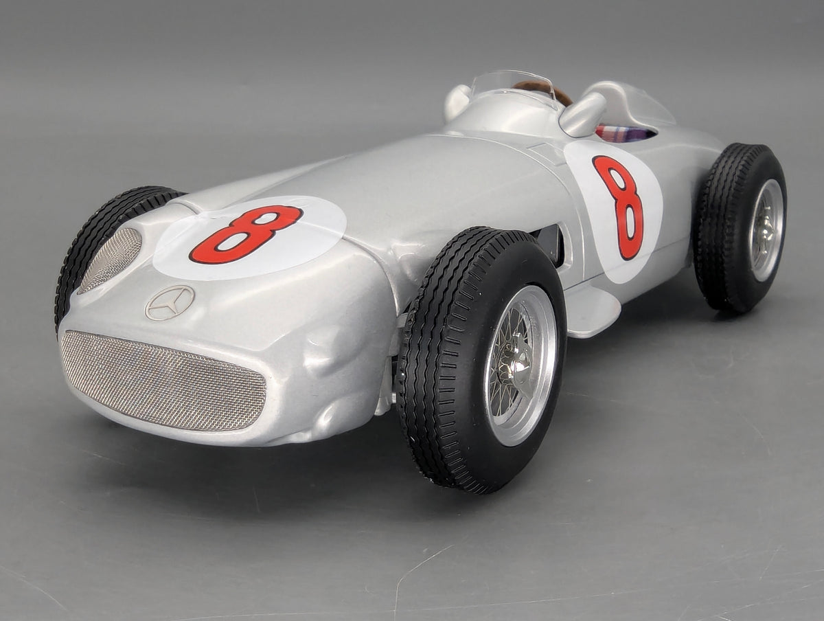 Modellautos 1:18 Werk83 / iScale Mercedes-Benz W196 Formula 1 1995 #8 Fangio mit OVP