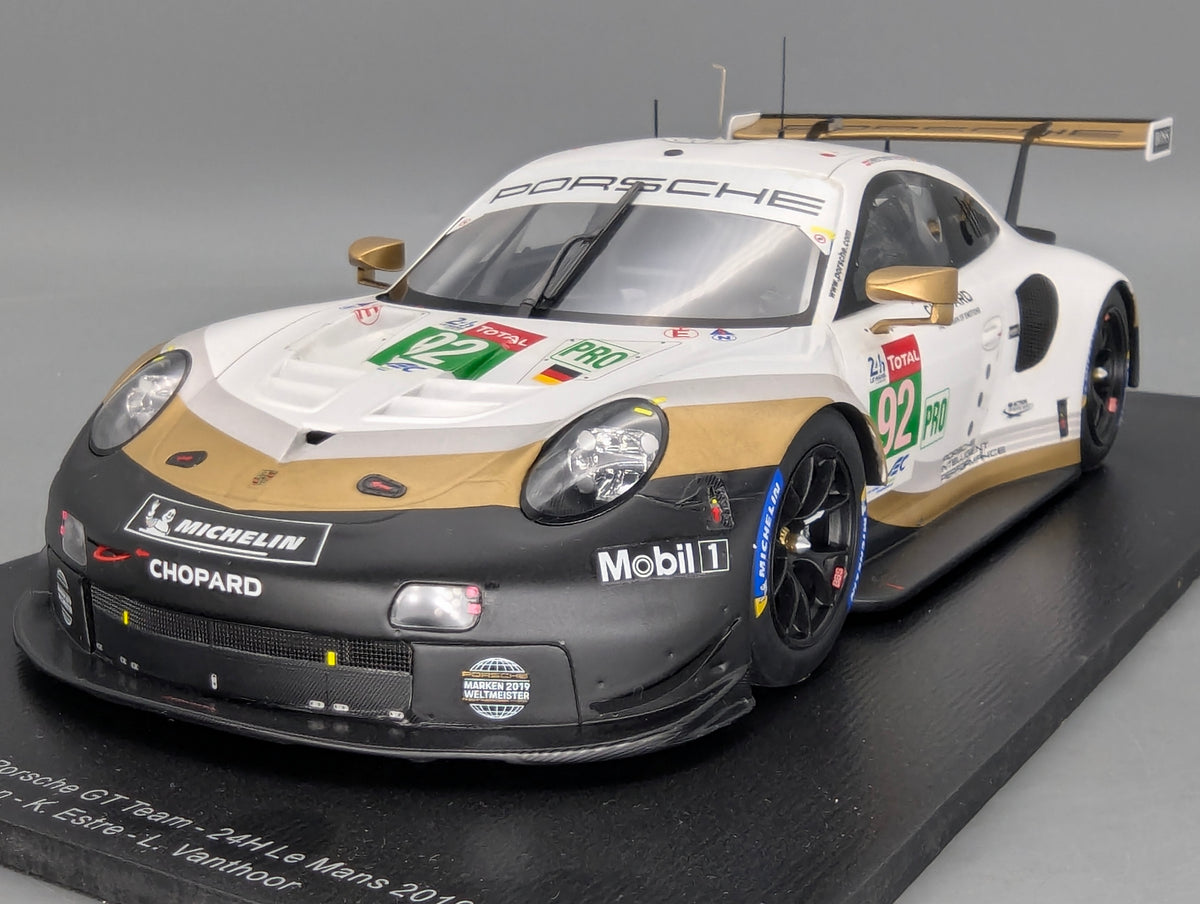 Modellautos 1:18 Spark Porsche 911 RSR 24h Le Mans 2019 #92 mit OVP