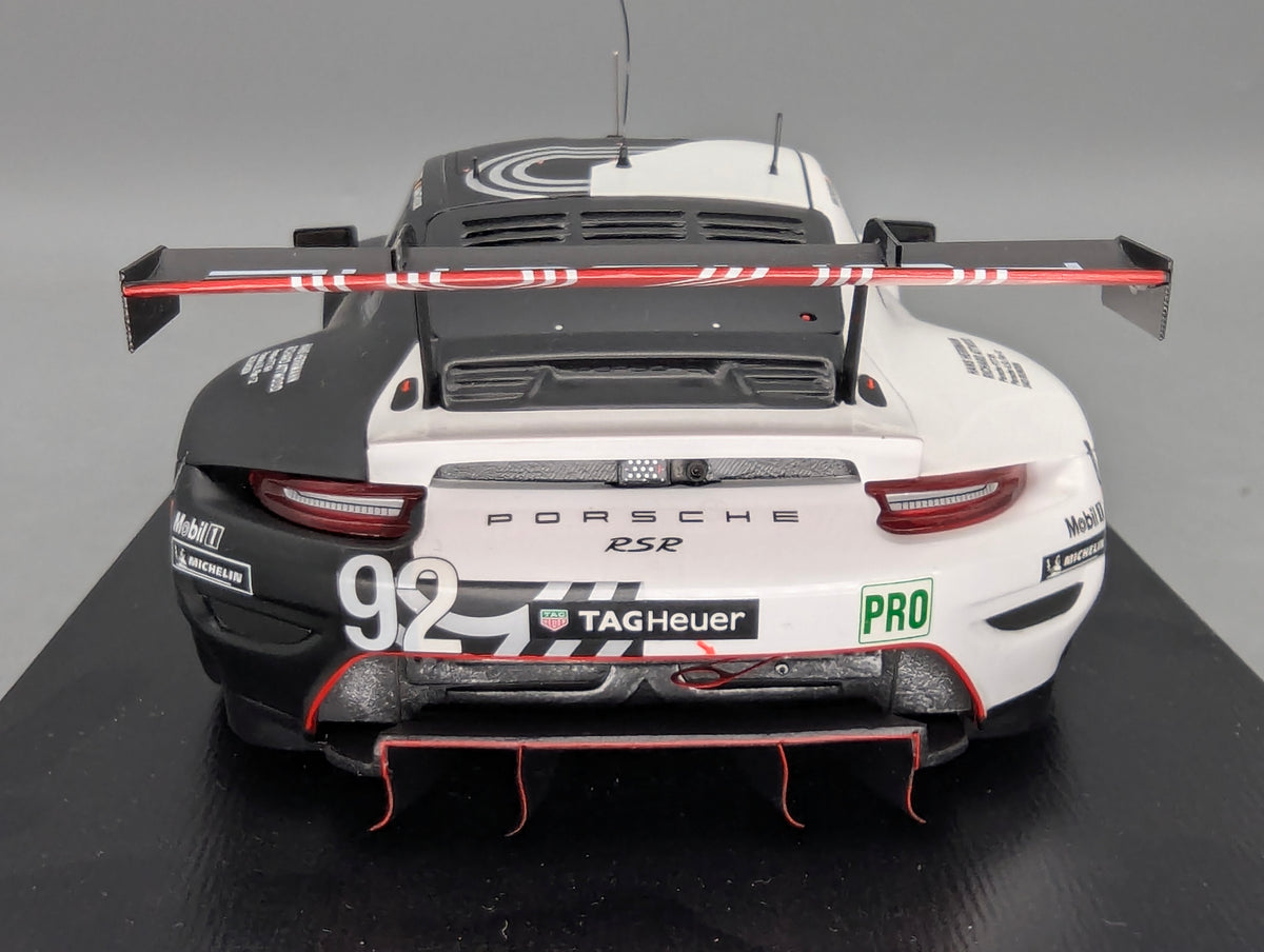 Modellautos 1:18 Spark Porsche 911 RSR-19 24h Le Mans 2020 #92 mit OVP