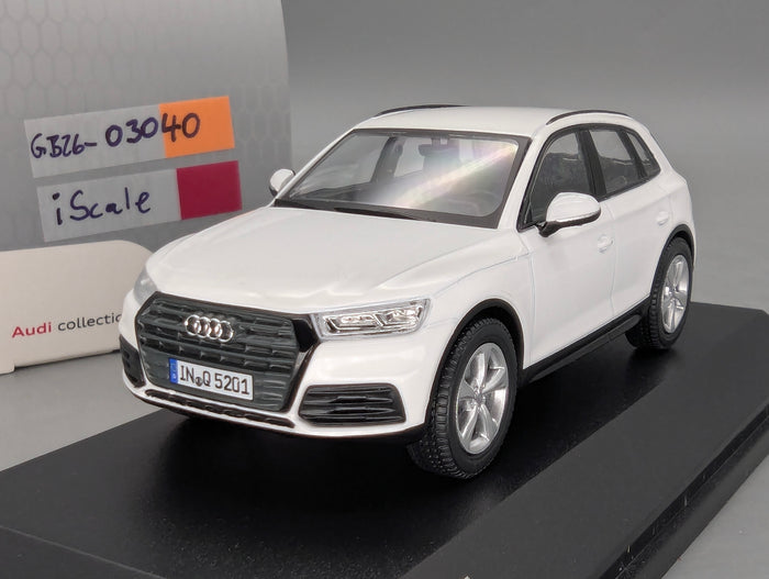 Modellautos 1:43 iScale Audi Q5 Ibisweiß Ibis White Weiß mit Dealer OVP
