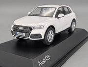 Modellautos 1:43 iScale Audi Q5 Ibisweiß Ibis White Weiß mit Dealer OVP