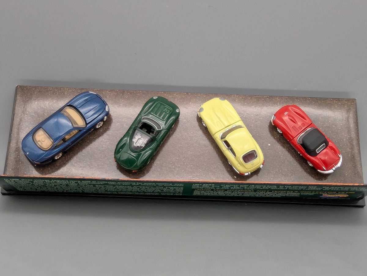 Modellautos 1:64 Hot Wheels 22320 Jaguar 4-tlg Set XKSS XKE XJ13 XKR mit OVP
