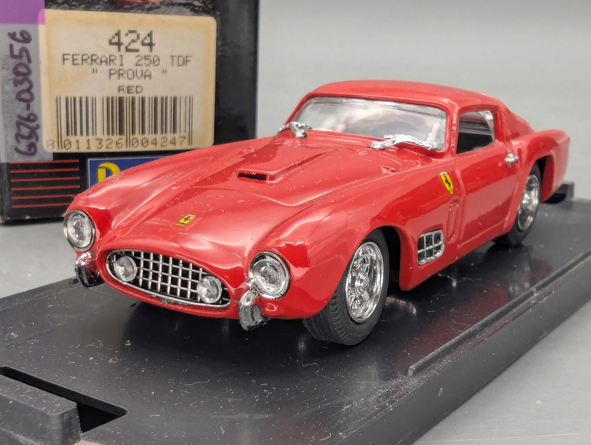 Modellautos 1:43 Bang Revell 424 Ferrari 250 TDF Prova Red mit OVP