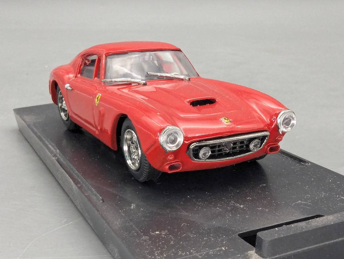 Modellautos 1:43 Bang Revell 405 Ferrari 250 GT Prova Red mit OVP