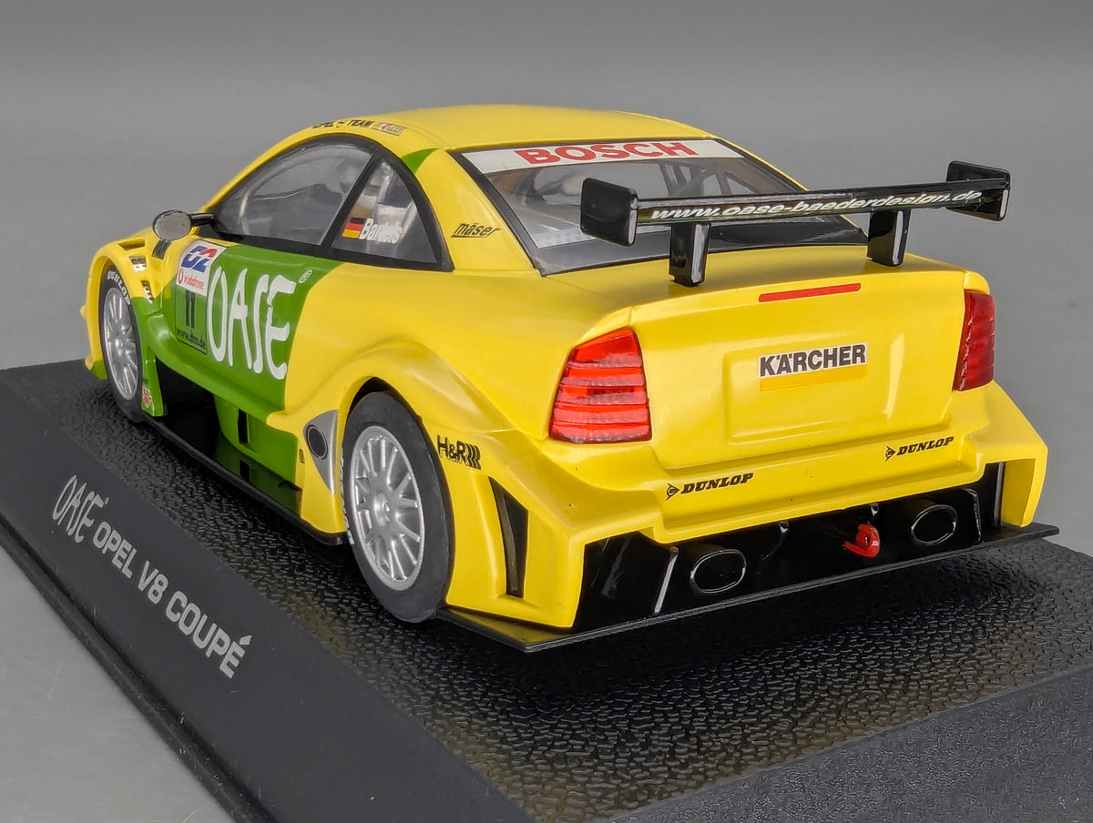 Modellautos Slotcar 1:32 Scalextric Opel Astra V8 Coupe Oase DTM 2000 #11 Bartels Vitrine