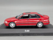 Modellautos 1:43 Minichamps Volvo S40 Rot mit Dealer OVP