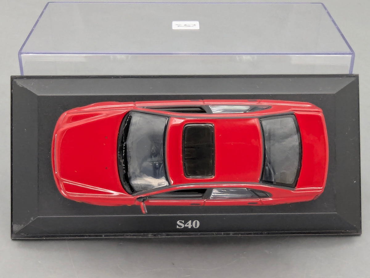Modellautos 1:43 Minichamps Volvo S40 Rot mit Dealer OVP