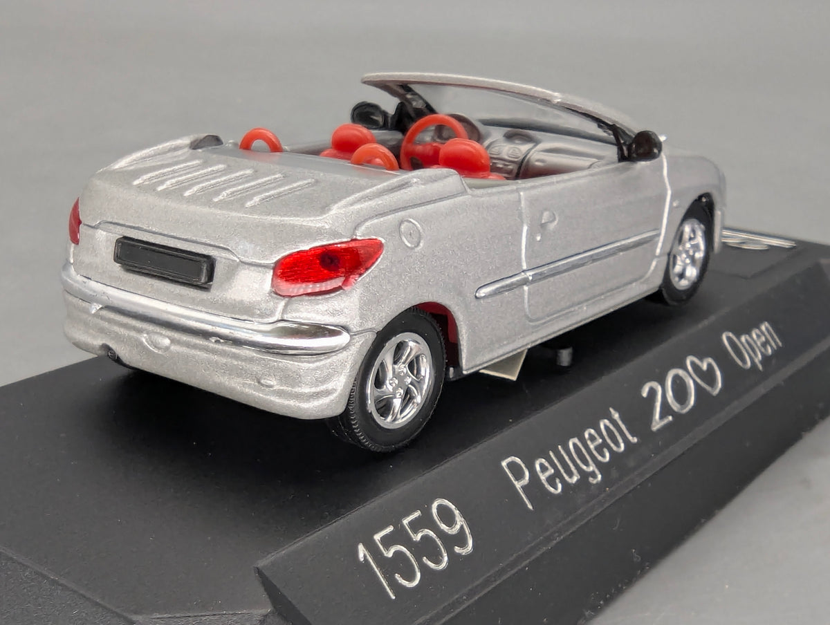 Modellautos 1:43 Solido 1559 Peugeot 206 CC Open Cabriolet mit OVP