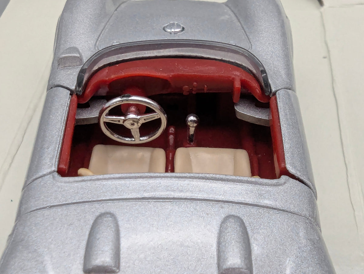 Modellautos 1:43 Schuco 27002 Porsche 550 Spyder Seiko mit OVP