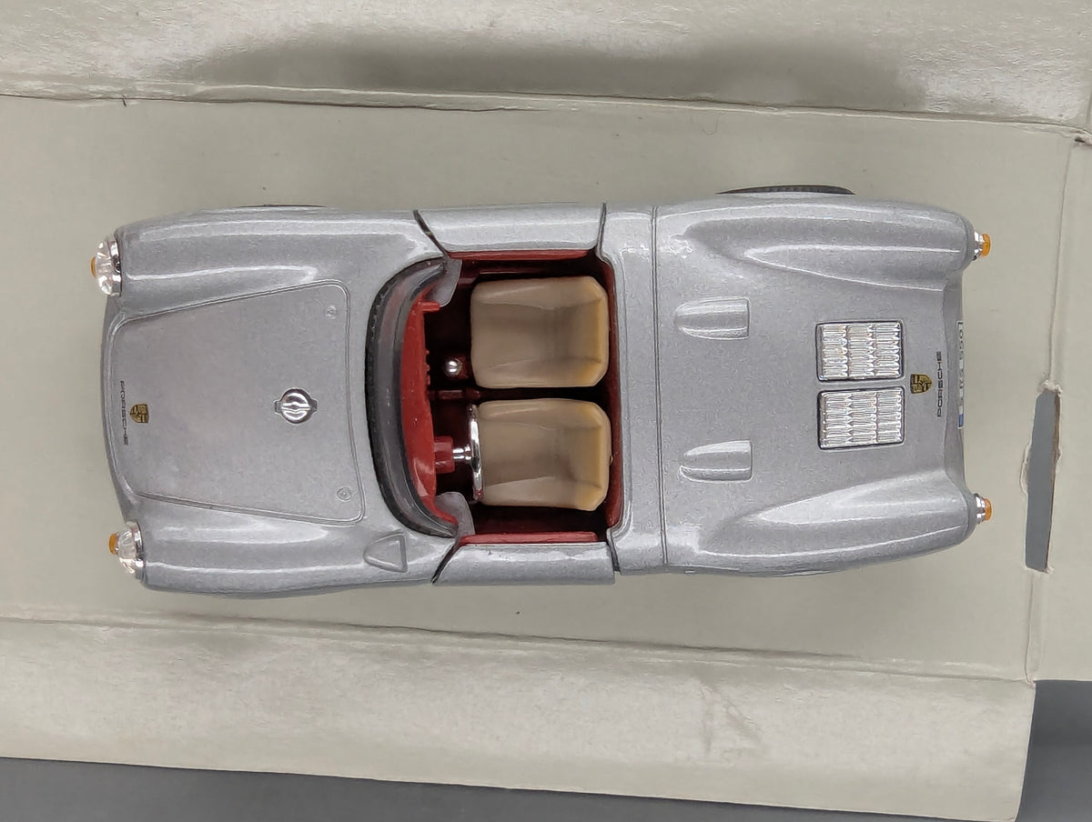 Modellautos 1:43 Schuco 27002 Porsche 550 Spyder Seiko mit OVP