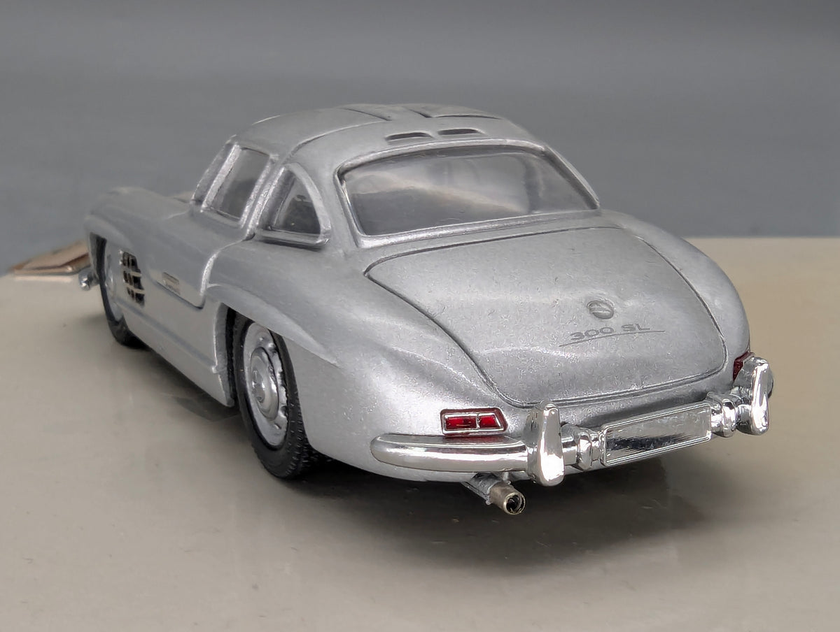 Modellautos 1:43 Minichamps Mercedes-Benz 300 SL Gullwing A Flash of Car Dealer OVP