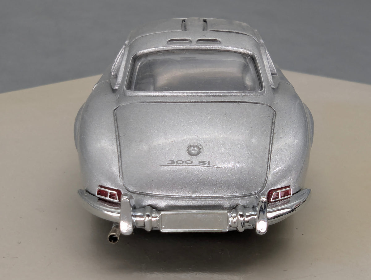 Modellautos 1:43 Minichamps Mercedes-Benz 300 SL Gullwing A Flash of Car Dealer OVP