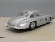 Modellautos 1:43 Minichamps Mercedes-Benz 300 SL Gullwing A Flash of Car Dealer OVP